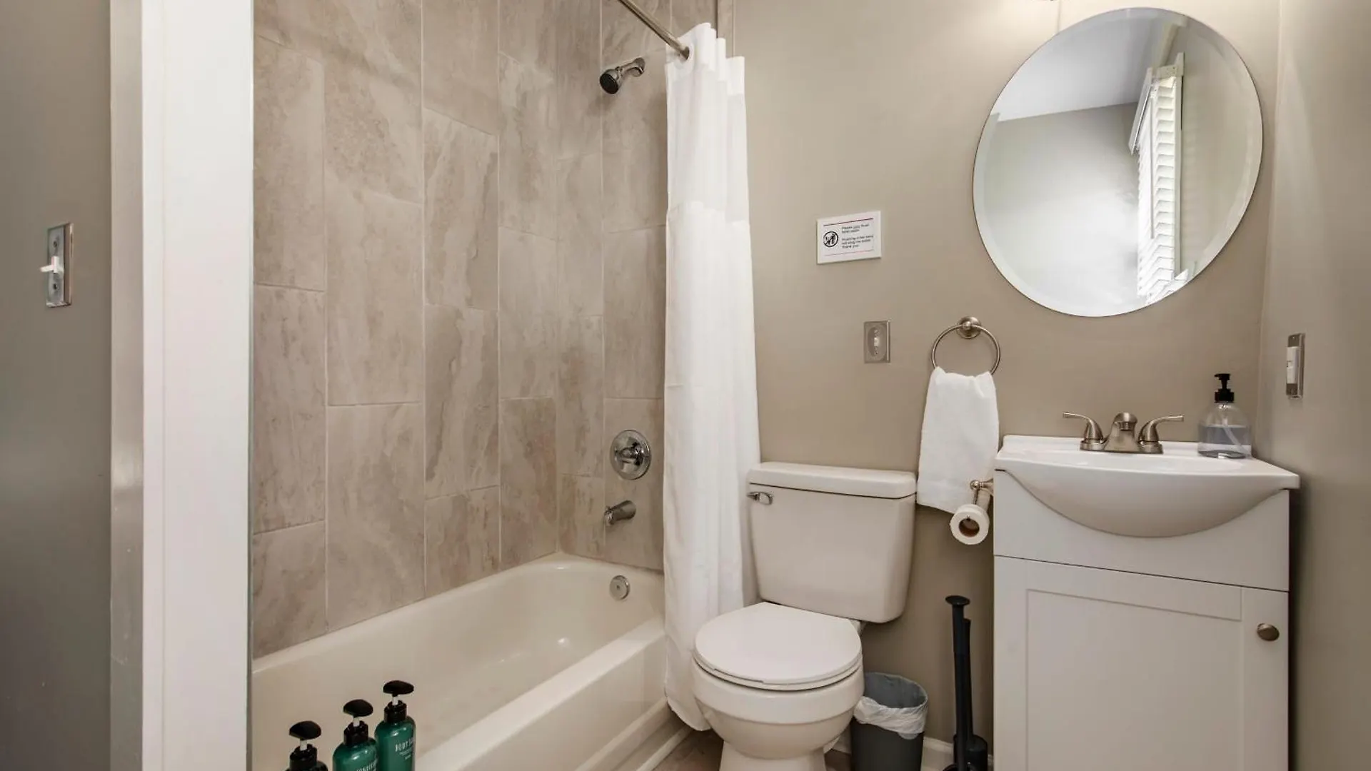 Holiday home Historic Cozysuites 4Br 2Ba With A Modern Touch Louisville United States