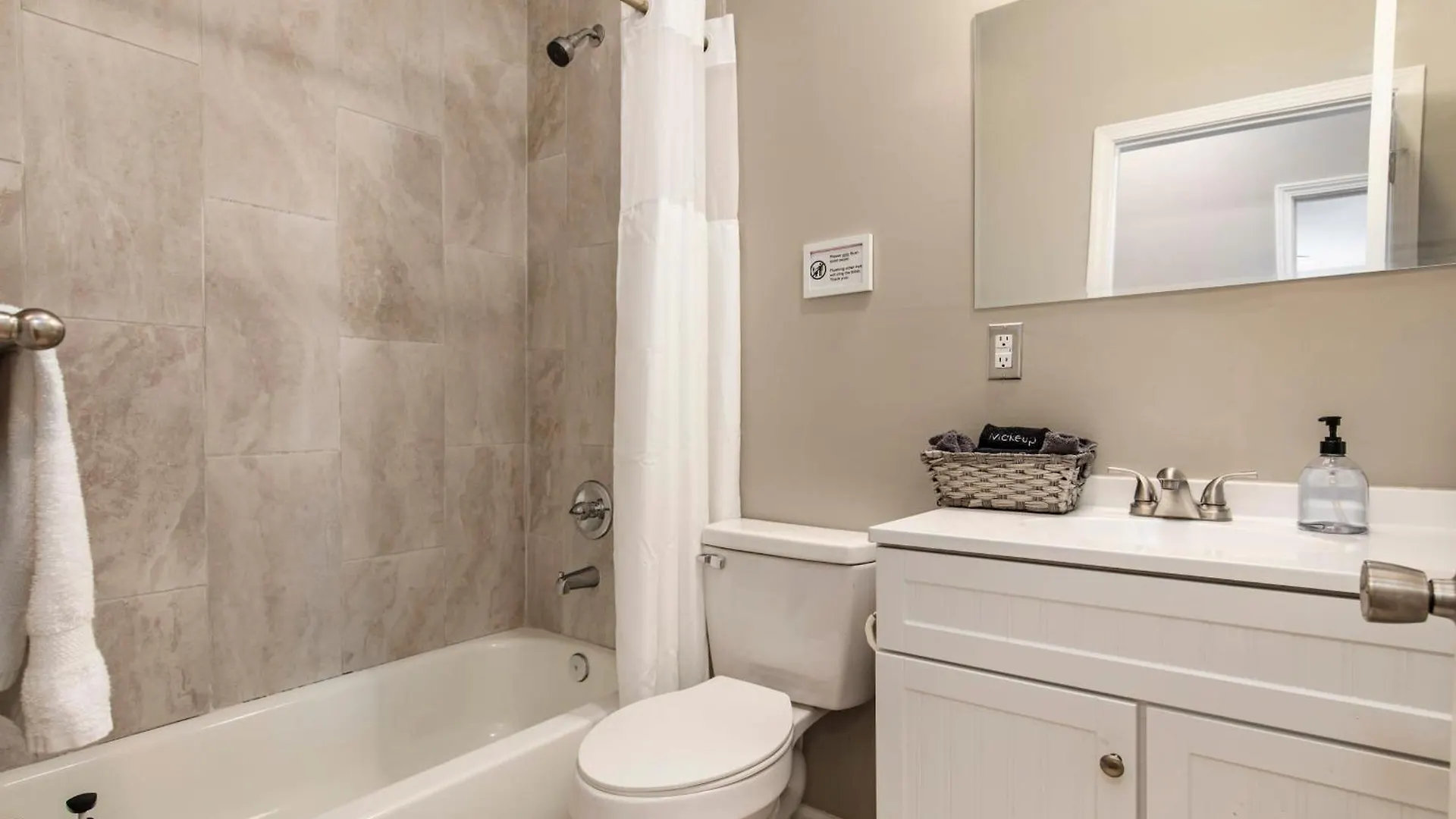 Historic Cozysuites 4Br 2Ba With A Modern Touch Louisville United States