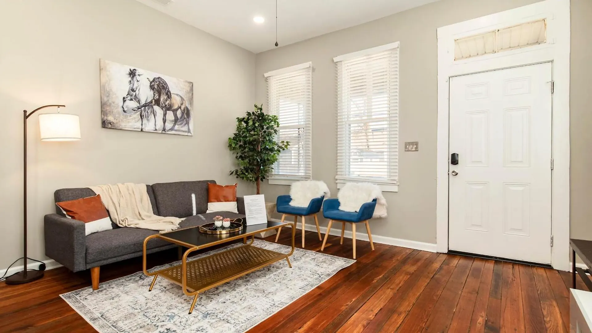 Holiday home Historic Cozysuites 4Br 2Ba With A Modern Touch Louisville